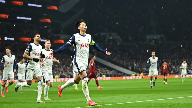 Sengit, Tottenham Hotspur Ditahan Imbang AS Roma