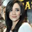 Seorang aktris, penyanyi dan model yang semasa kecil dikenal dengan Trio Kwek-kwek.
