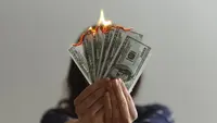 Stres Finansial Akibat Tagihan Bulanan Mengintai, Ini Cara Mengelolanya untuk Kesehatan Mental