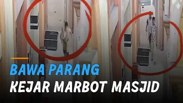 Video CCTV memperlihatkan detik-detik dua orang tak dikenal bawa parang kejar tiga marbot masjid.