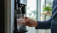 Dispenser Galon Atas vs Bawah, Mana yang Lebih Higienis dan Praktis?