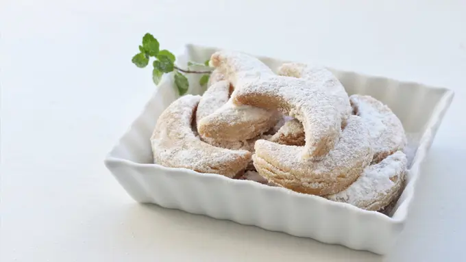 kue putri salju lumer