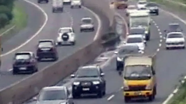 Arus Balik Liburan, Tol Cipularang Padat