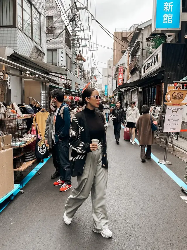 6 Gaya Fashion Patricia Schuldtz yang Penuh Karakter, Modern dan Stylish