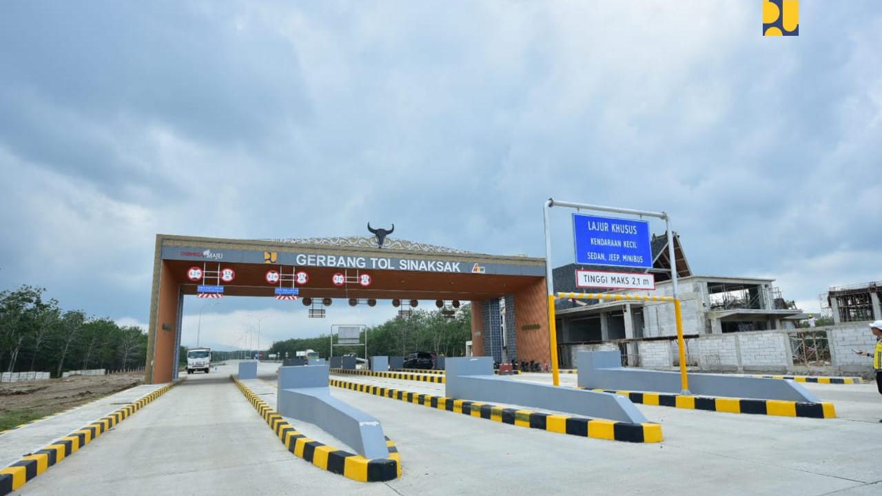 Jalan Tol Kuala Tanjung-Tebing Tinggi-Parapat (Kutepat) ditargetkan selesai dibangun akhir 2023. (Dok Kementerian PUPR)