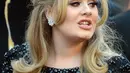 Seperti dilansir rollingstone.com, Selasa (3/11/2015), Adele mengaku berkali-kali bahwa ia belum menikah dan tak suka bila ada media yang bilang bahwa ia menikah.  (AFP/Bintang.com)