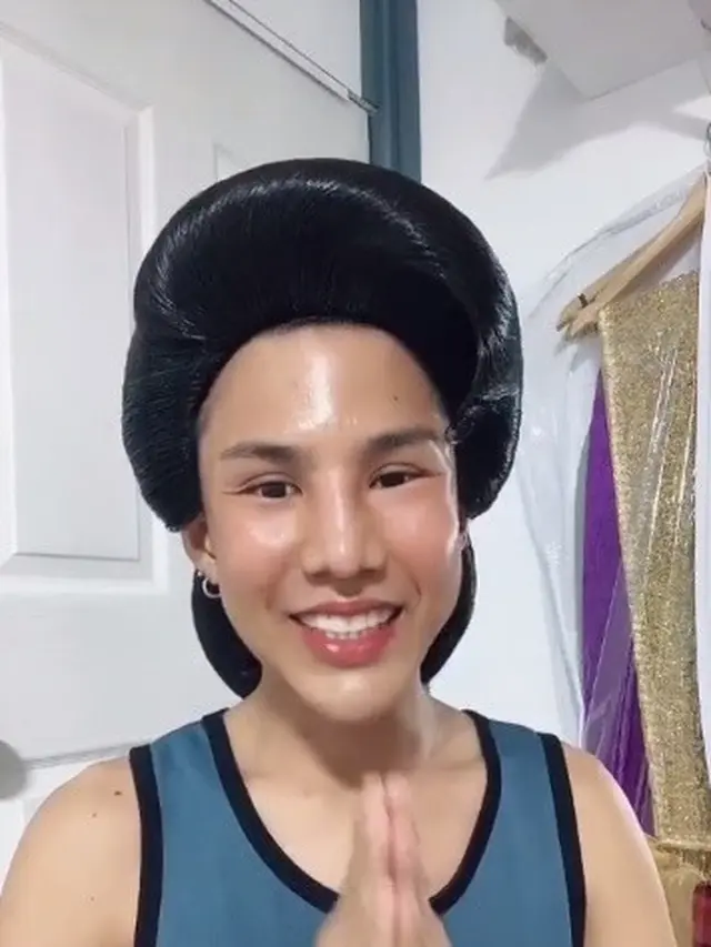 6 Gaya Wig Nyeleneh Ini Kocak, Lebih Heboh dari Jambul Khatulistiwa