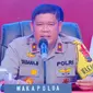 Wakil Kepala Polda Riau Brigjen Tabana Bangun dalam konferensi pers akhir tahun 2021. (Liputan6.com/M Syukur)