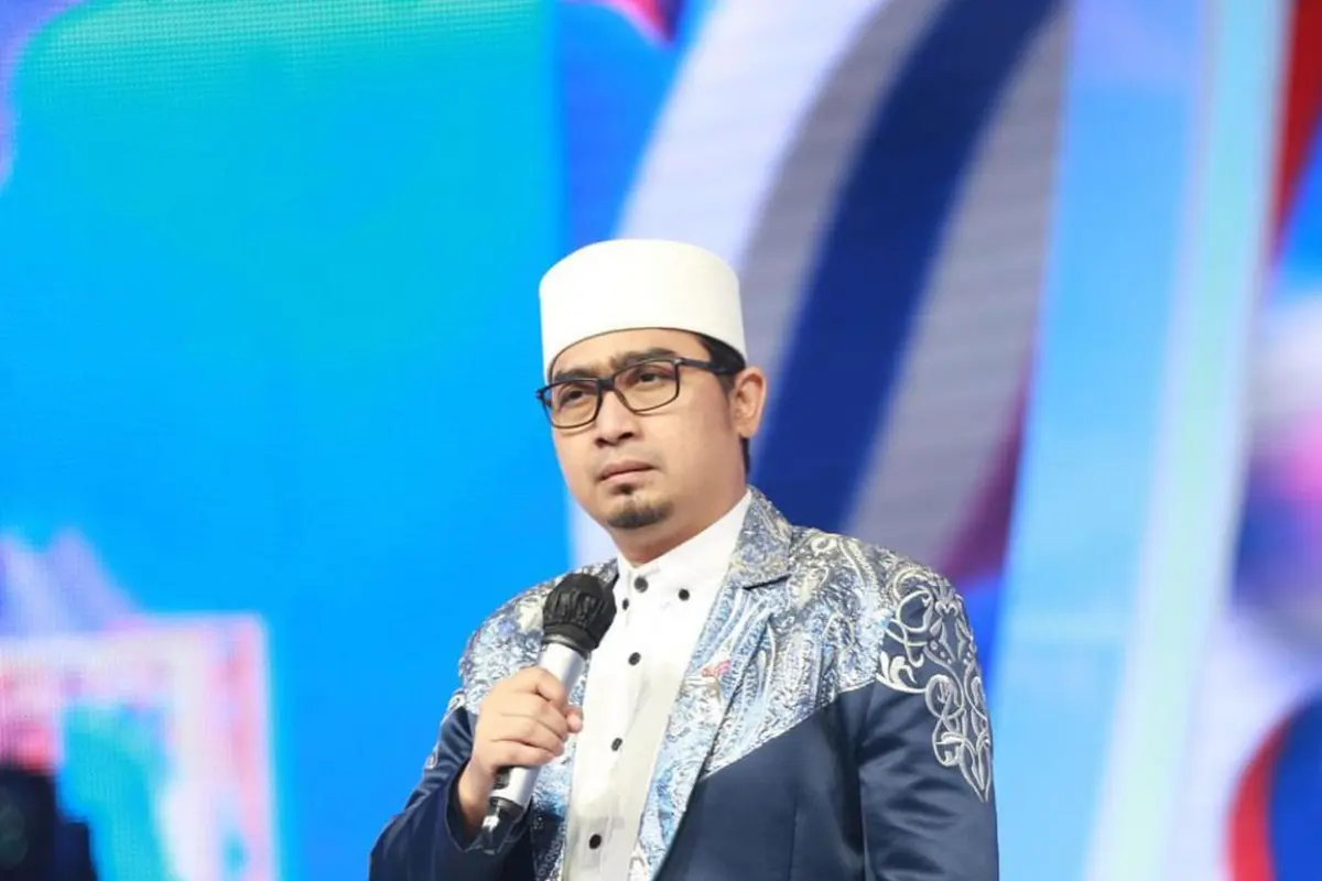 Profil Ustaz Solmed dari Prestasi, Dakwah, dan Ujian Kontroversi