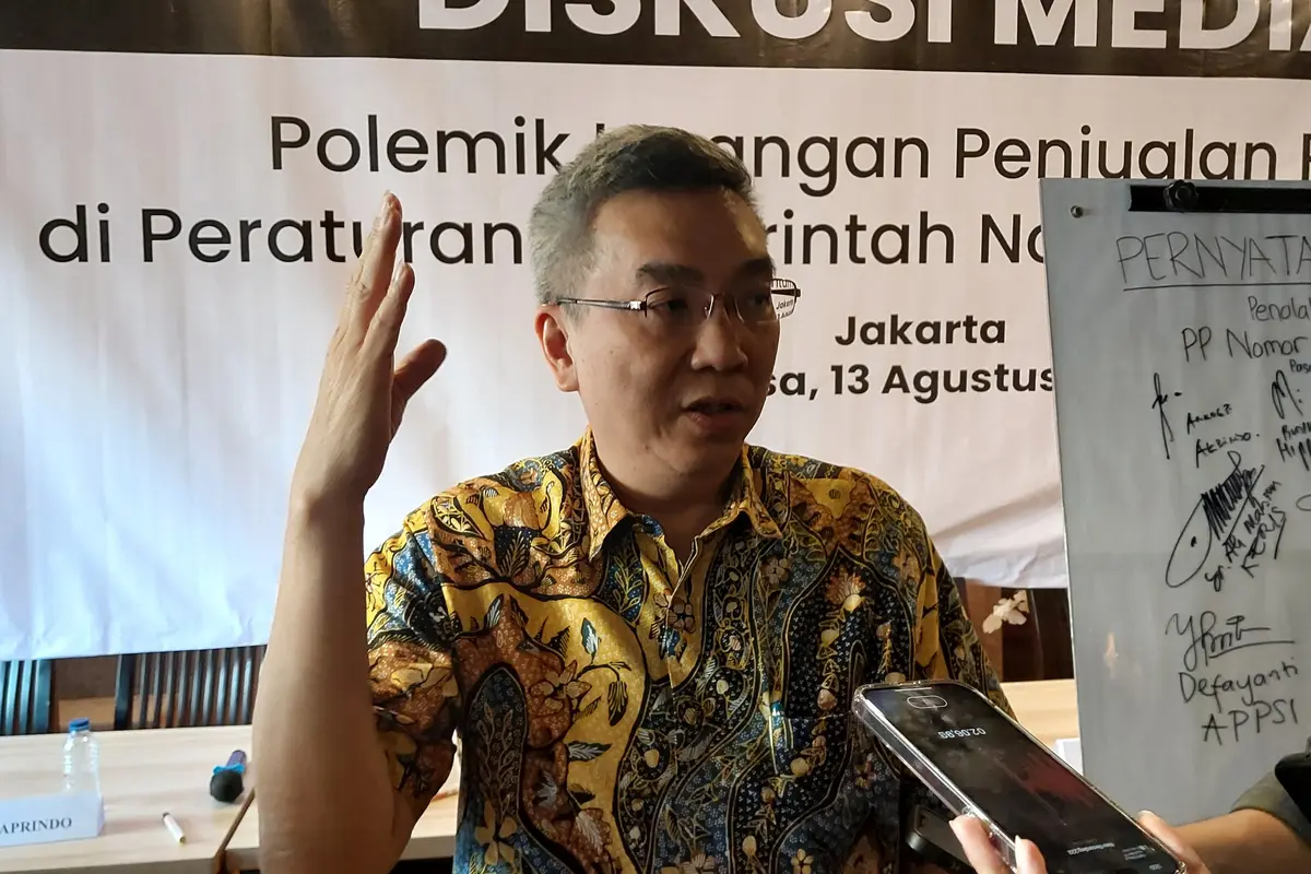 Ketua Umum Himpunan Peritel dan Penyewa Pusat Perbelanjaan Indonesia (Hippindo) Budiharjo Iduansjah dalam Diskusi Media di Jakarta, Selasa (13/8/2024). (Arief/Liputan6.com)