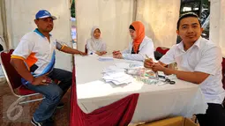 Jasa Raharja juga menyediakan pos kesehatan Lebaran di kawasan Parkir Timur Senayan, Jakarta, Sabtu (11/7/2015). Acara mudik gratis Jasa Raharja ini mendapat rekor MURI dengan memberangkatkan 30.648 pemudik. (Liputan6.com/Yoppy Renato) 