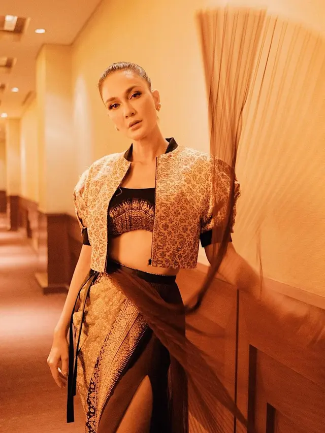 Luna Maya. (Foto: Dok. Instagram @lunamaya)