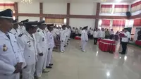 pengukuhan perpanjangan masa jabatan 68 Kepala Desa dari 5 tahun menjadi 8 tahun oleh Bupati Dompu di Pendopo, Rabu (18/09/2024). (foto: Liputan6.com/Miftahul Yani)