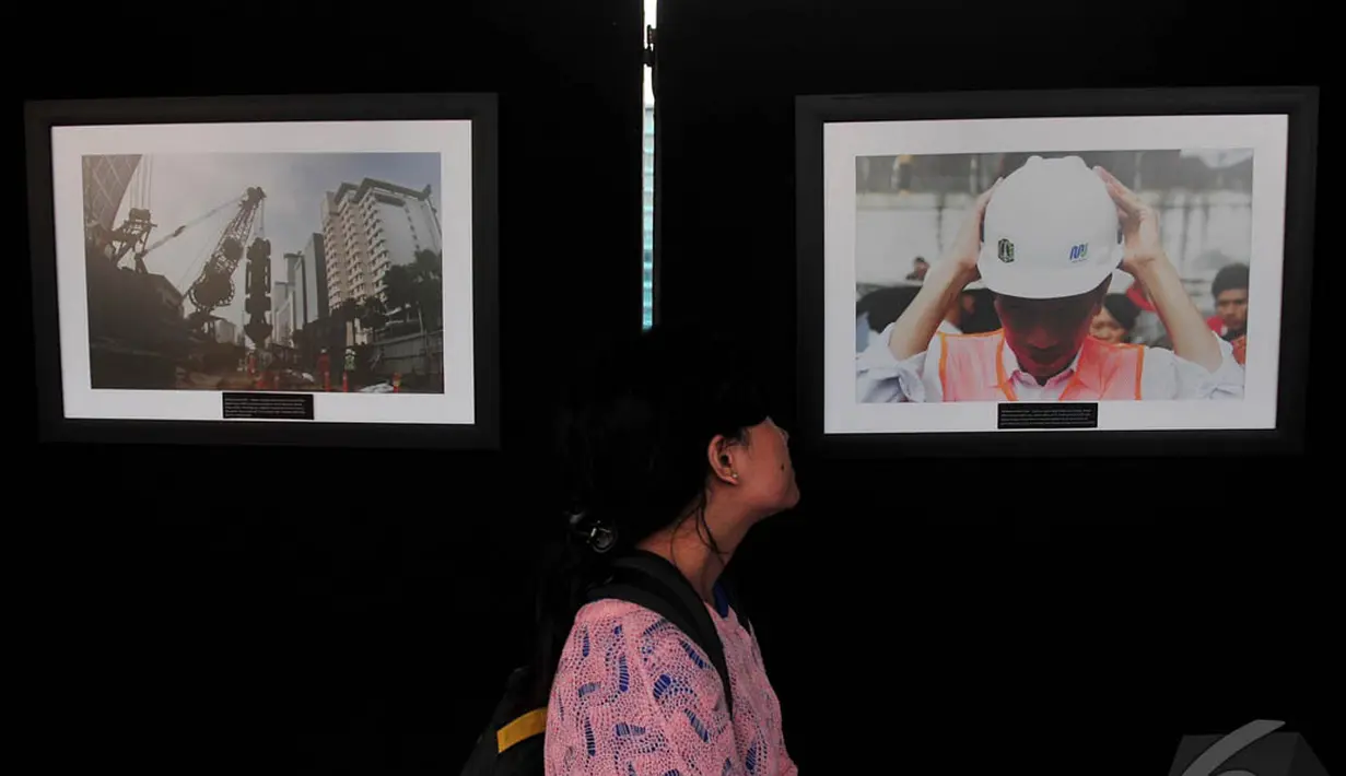 Pameran yang menampilkan karya para jurnalis foto dari berbagai media ini menggambarkan proses pembangunan MRT selama 1 tahun, Jakarta, Jumat (31/10/14). (Liputan6.com/Johan Tallo)