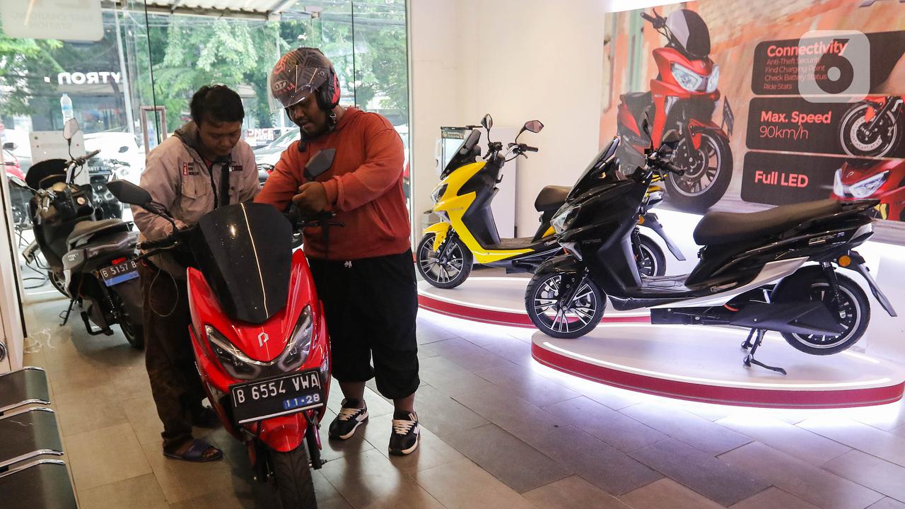 Pemerintah Pangkas Subsidi Motor Listrik