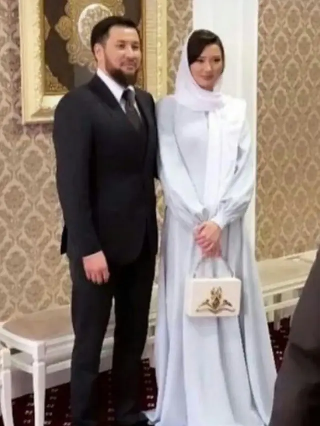 5 Momen Pernikahan Sabina Altynbekova, Pevoli Kazakhstan yang Sempat Viral