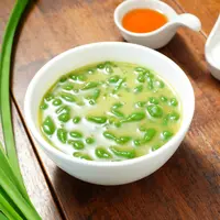 ilustrasi dawet cendol/Studio_chaisi/Shutterstock