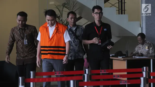 Usai Resmi Ditahan, Fayakhun Jalani Pemeiksaan Perdana di KPK