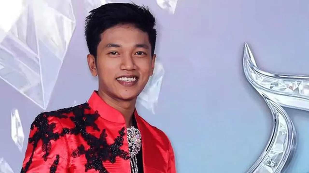 Selain pintar bernyanyi, para kontestan juga memiliki senyum yang bisa bikin hati kamu meleleh.