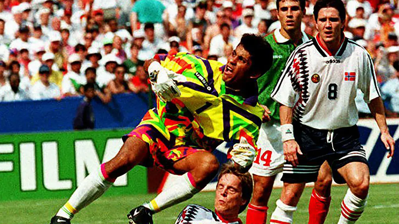 Jorge Campos Si Penjaga Gawang Nyentrik Asal Meksiko