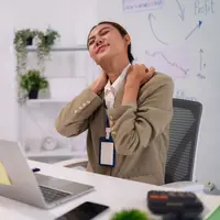 (depositphotos/snowing)