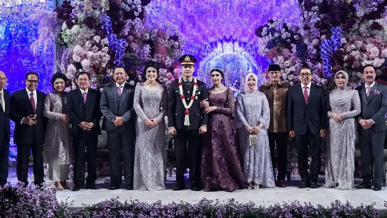 6 Potret Gaun Pengantin Mewah Anak Ketua MPR Bambang Soesatyo di Momen Resepsi Pernikahan
