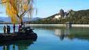 Foto yang diabadikan pada 23 November 2020 ini menunjukkan pemandangan Istana Musim Panas di Beijing, ibu kota China. (Xinhua/Ren Chao)