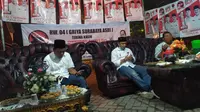 Calon Wali Kota Surabaya nomor urut satu Eri Cahyadi didampingi anggota DPRD Surabaya, dari fraksi PDI Perjuangan, Syaifuddin Zuhri (SZ)