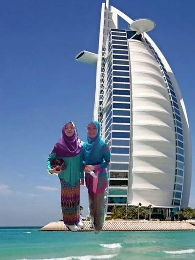 6 Editan Foto Gagal Pamer Liburan Keliling Dunia Ini Bikin Geleng Kepala