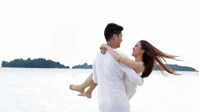 [Bintang] Esal Revano - Rere Regina