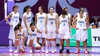 Para pemain tim unifikasi Korea saat melawan Indonesia pada laga perdana Grup A basket putri Asian Games 2018. (Liputan6.com/Helmi Fithriansyah)