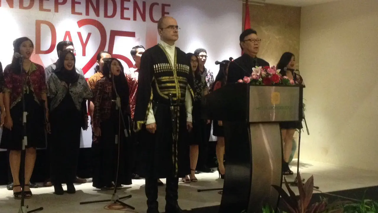 Duta Besar Georgia untuk Indonesia M Zurab Aleksidze dan Mendagri Tjahjo Kumolo 