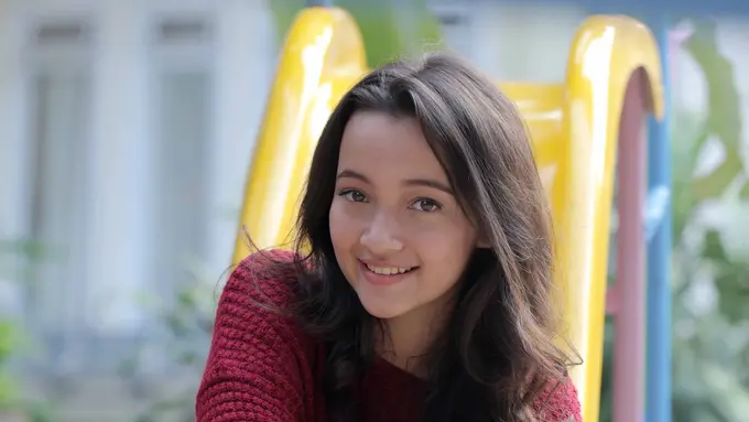 [Bintang] Megan Domani