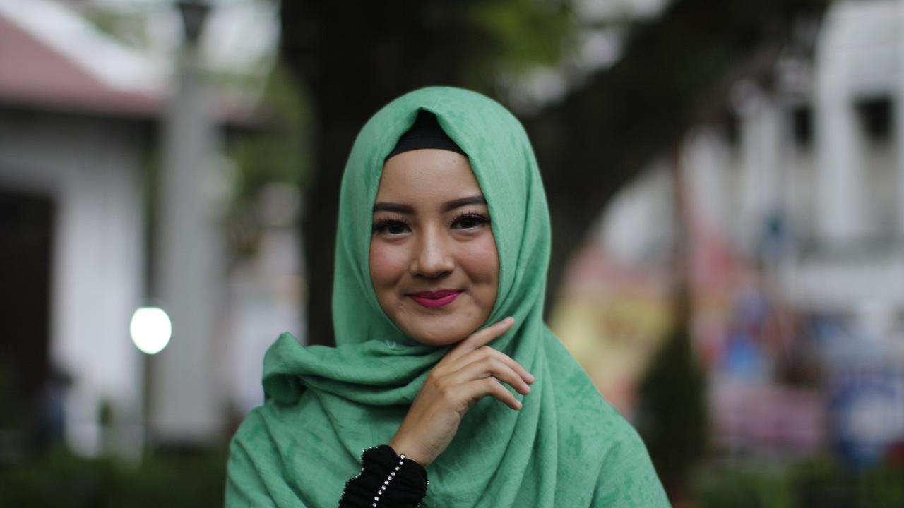 Cara Memakai Hijab Pashmina