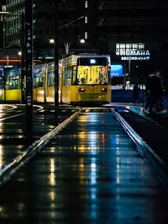 Ilustrasi transportasi umum di Berlin, Jerman. (Dok. Pixabay)