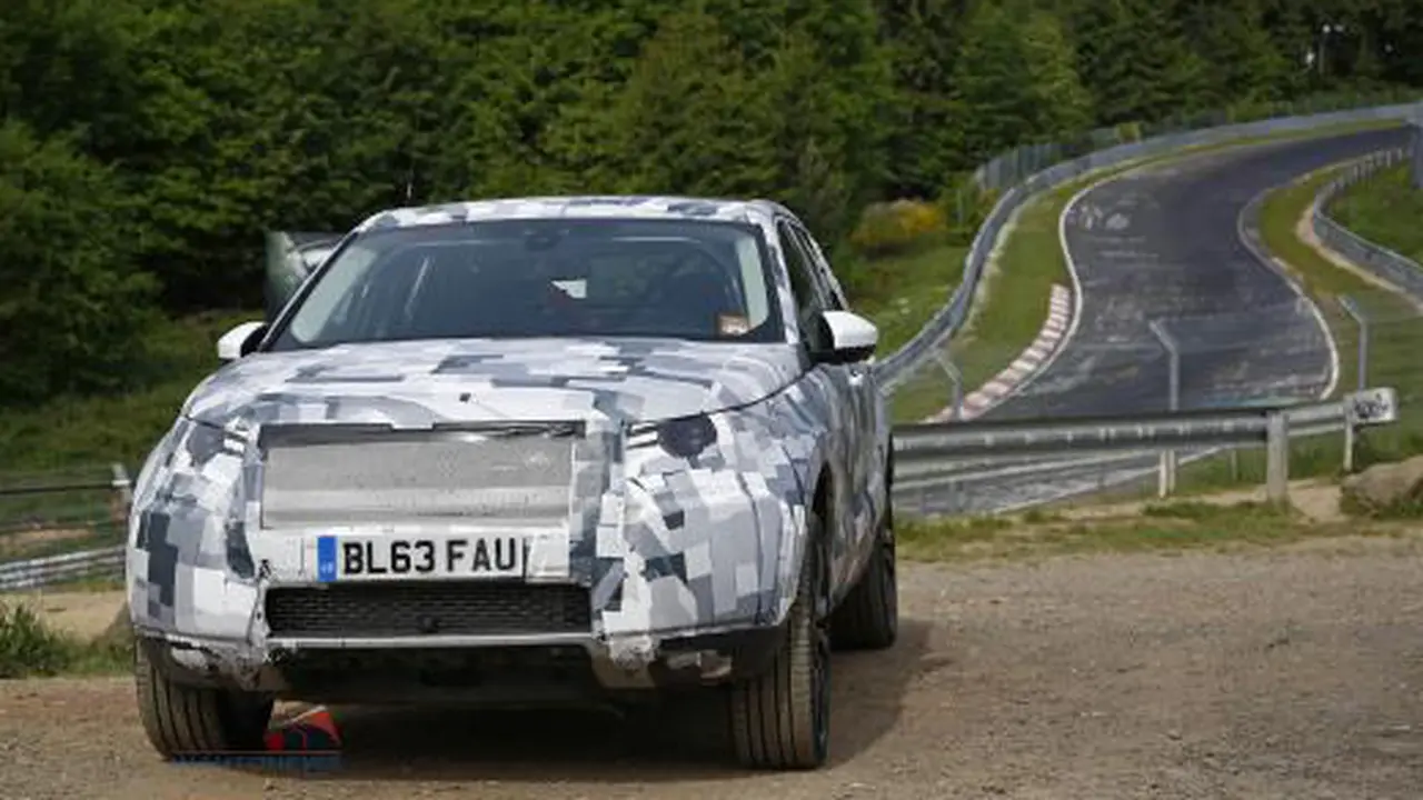 Penampakan Mobil Tangguh Land Rover Discovery Sport