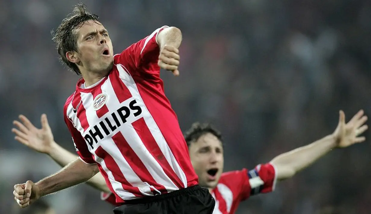 Philip Cocu membela PSV Eindhoven pada tahun 1995-1998 dan 2004-2007.(AFP)