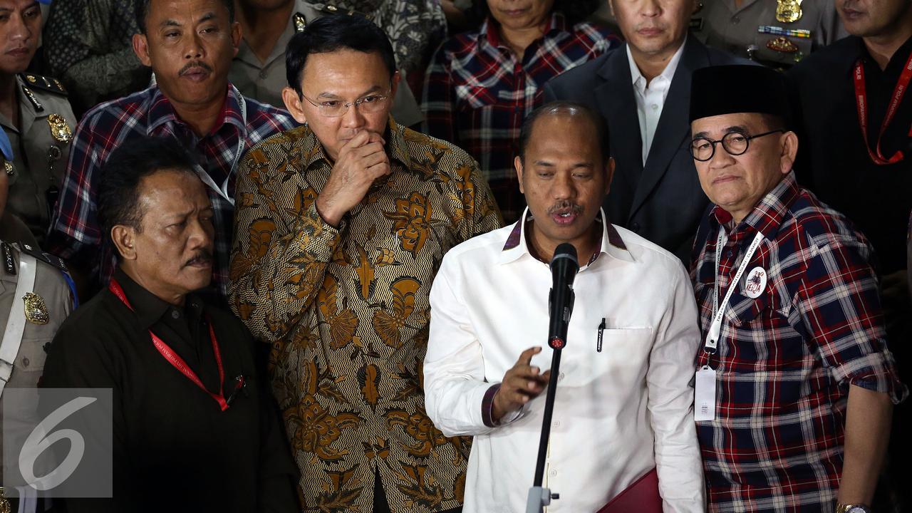 20161122- Begini Wajah Ahok Usai Diperiksa Bareskrim- Jakarta- Johan Tallo