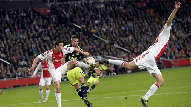 Ajax Kontra Fenerbahce Tak Hasilkan Gol Sebiji pun