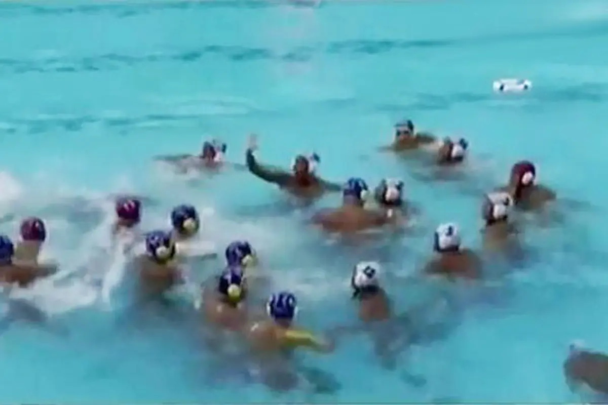 Atlet PON Polo Air Jabar dan Sumsel Berkelahi di Kolam