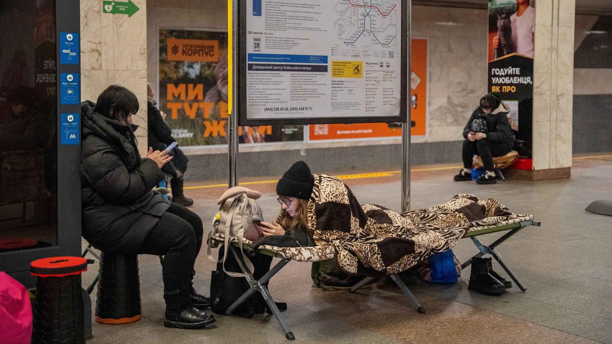 Stasiun Metro Bawah Tanah, Solusi Utama Warga Kiev Berlindung dari Serangan Rusia