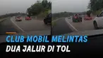 Kumpulan club mobil gunakan jalan seenaknya sendiri di sebuah jalan tol.