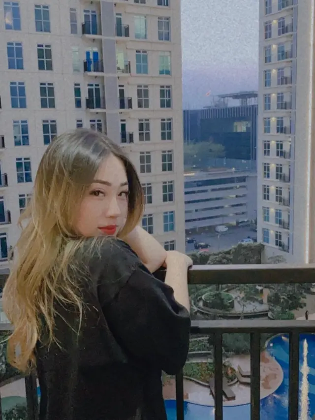 6 Potret Susyen Regina, Mantan Tunangan Indra Kenz Sebelum Jadi Crazy Rich