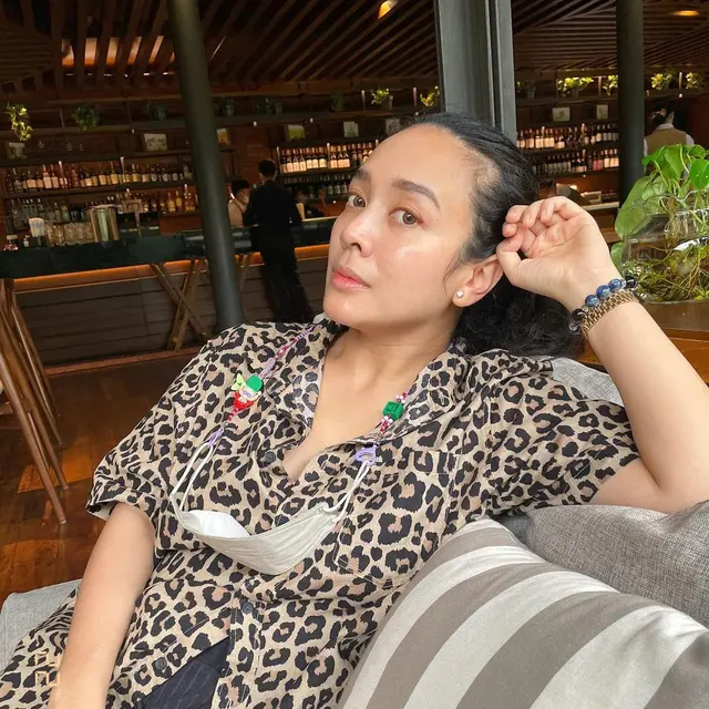 6 Potret Dea Ananda Naik Berat Badan 4 Kg, Akui Bahagia Menyusui Baby Sanne