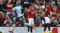 Pemain West Ham United Diafra Sakho setelah mencetak gol ke gawang Manchester United (Reuters)