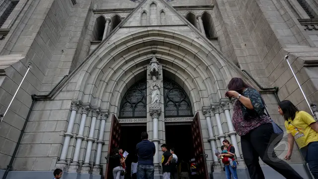 Misa Kenaikan Isa Almasih di Gereja Katedral Berlangsung Khidmat