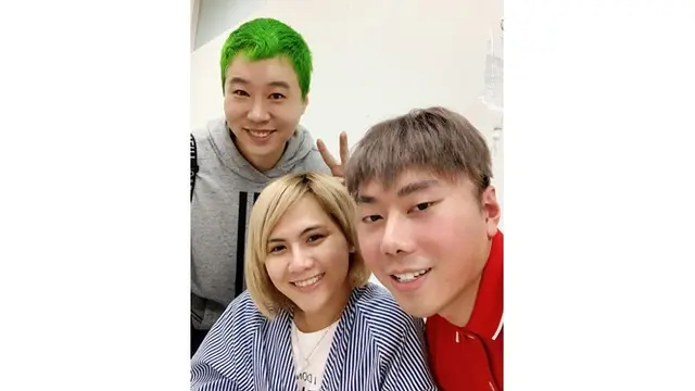 Unggah Foto dan Caption Samaan, Ini 7 Potret Kebersamaan Roy Kiyoshi dan Evelyn