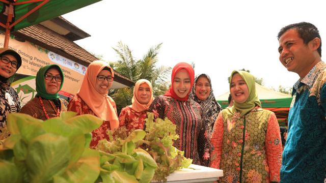 Penasehat DWP Kemenpora Shobibah Rohmah