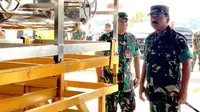 Panglima TNI Tinjau Kesiapan Alutsista Untuk Pemadaman Karhutla (Foto: Merdeka)
