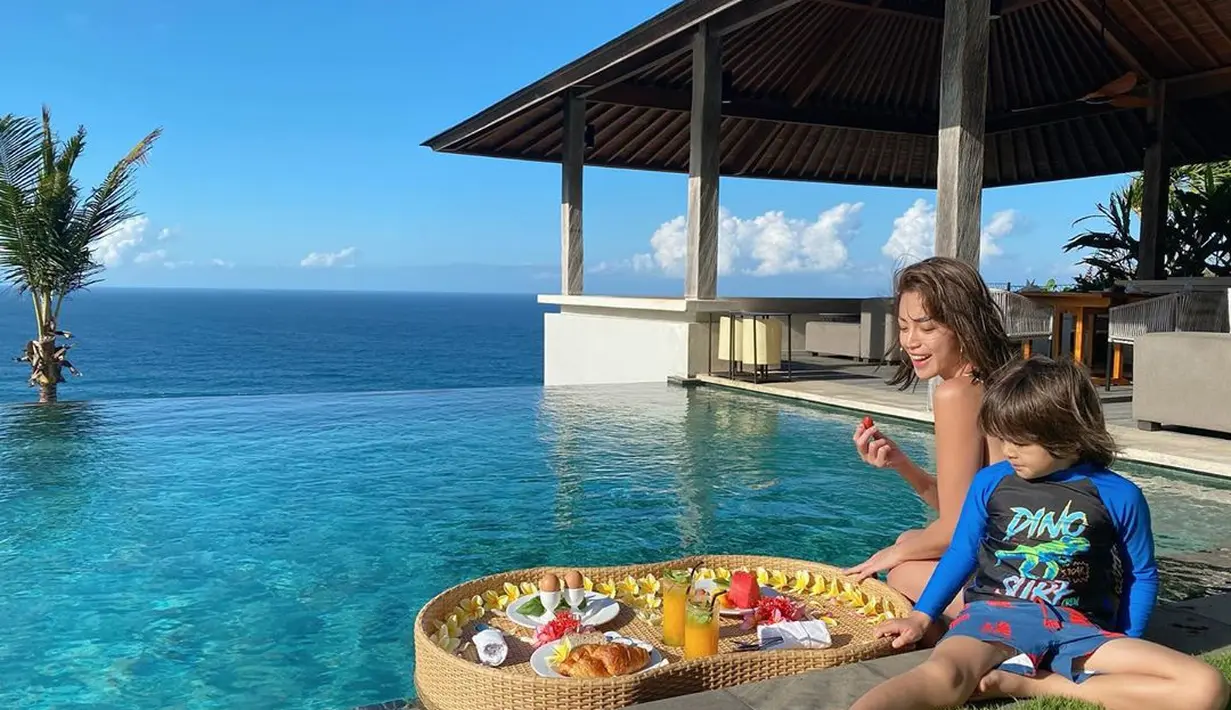 Jessica Iskandar (Instagram/inijedar)